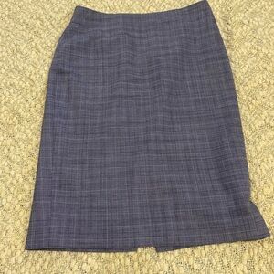 Banana Republic Gray/ Black Pencil Skirt Knee-Length Workwear